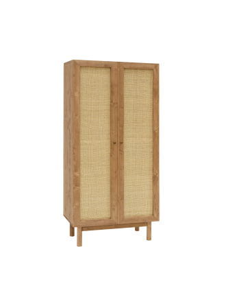 Massivholzschrank und Rattanmöbel in dunklem Eichenton von 180x80cm.