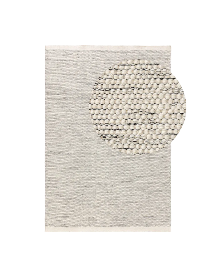 Beige und schwarzer Wollteppich in verschiedenen Größen.