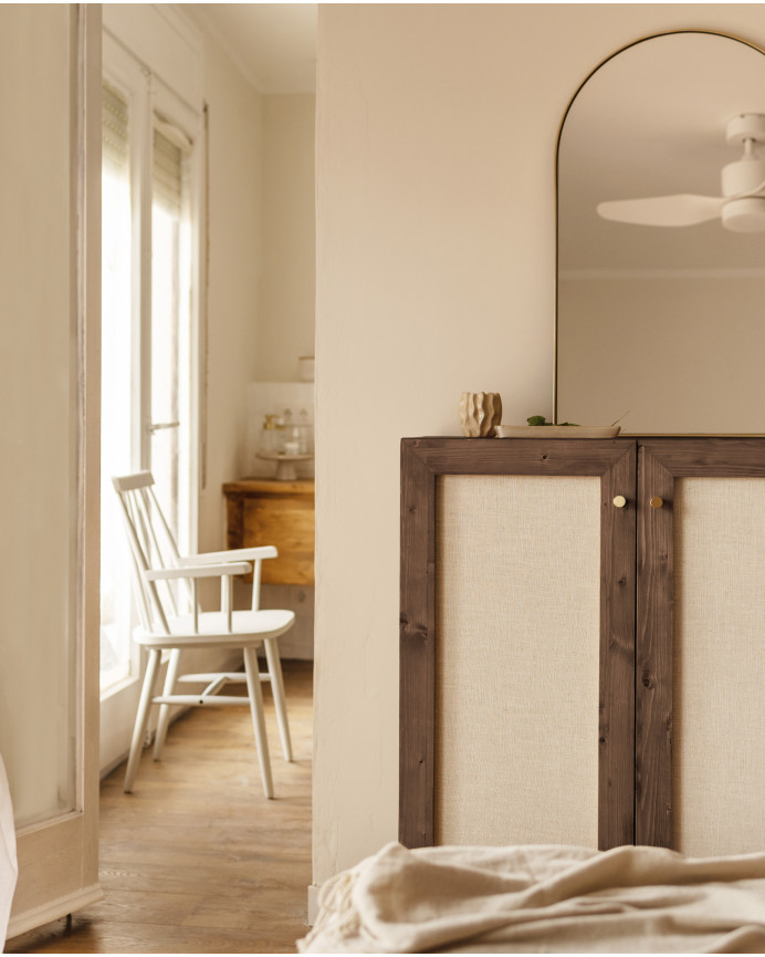 Sideboard aus Fichtenholz und Leinengewebe in Walnussfarben, 100x80 hergestellt.