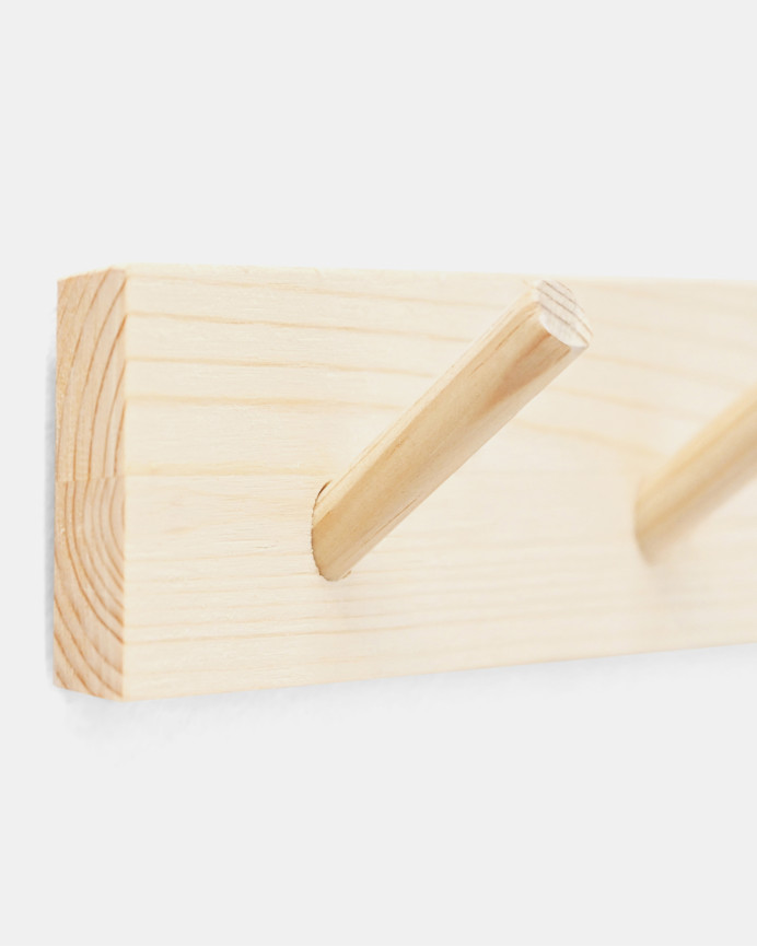 Massiver Wandhaken aus Naturholz in den Maßen 61x5cm