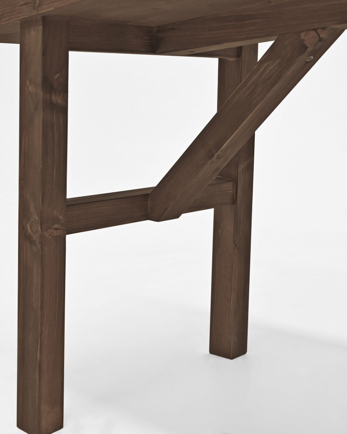 Massiver Holz-Couchtisch in Walnuss-Finish
