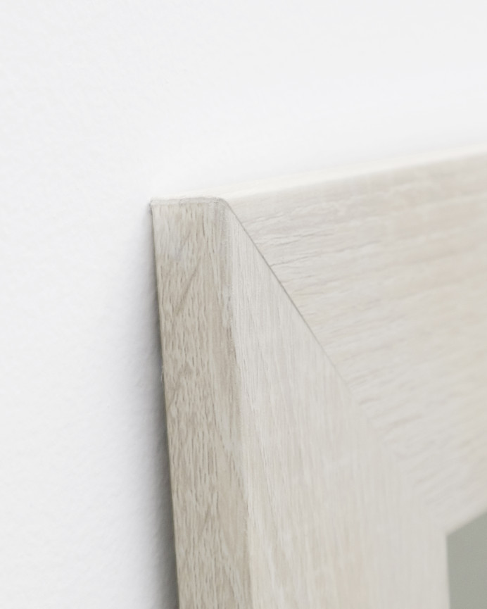 Spiegeleffekt in beige Holzoptik in verschiedenen Größen