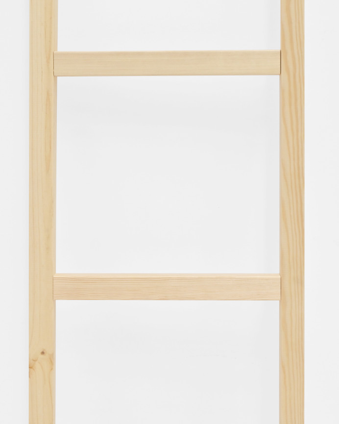 Massive Holztreppe in naturfarbener 118x41 cm