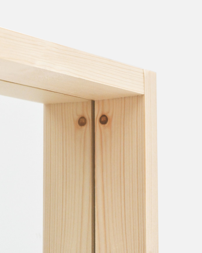 Spiegel mit massiver Holzoptik in natürlicher Farbe in verschiedenen Größen