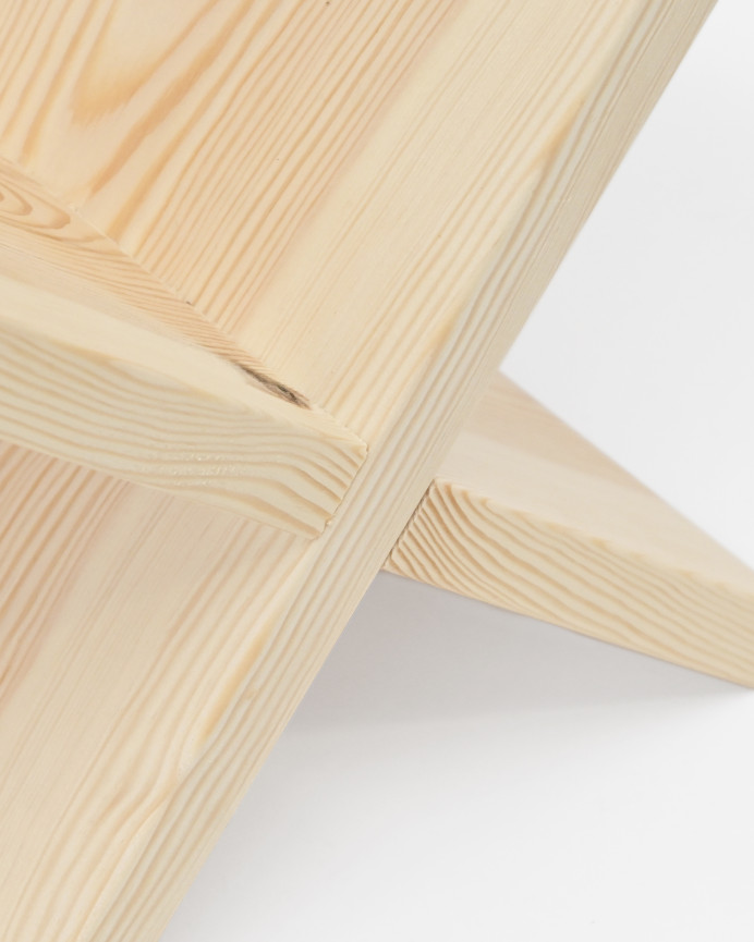 Revistero de madera maciza en tono natural de 30x40cm