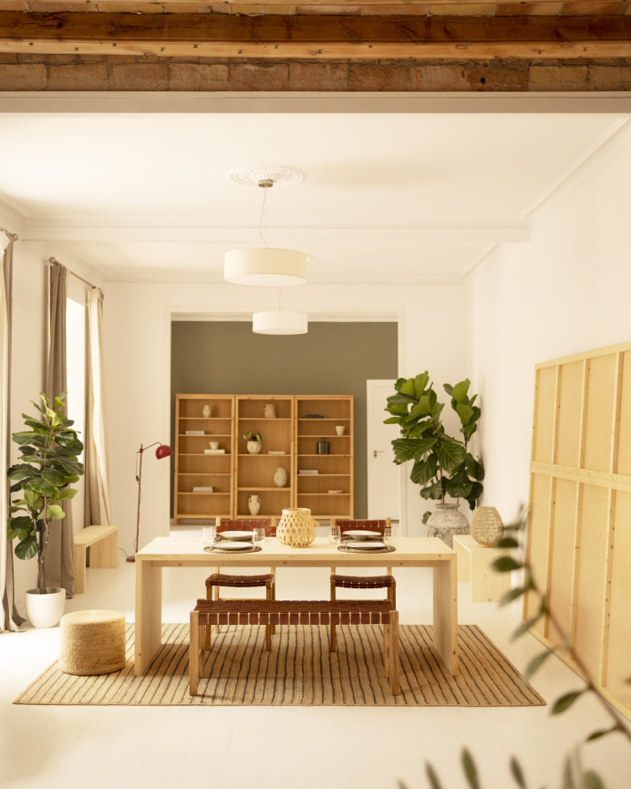 Bank aus Leder und Teakholz 47x120cm.