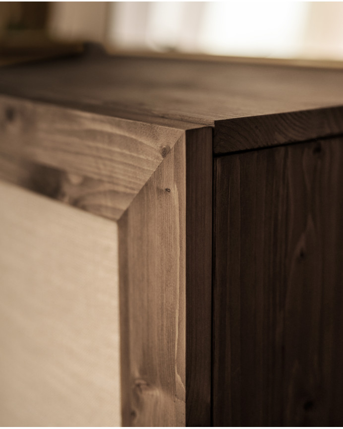 Sideboard aus Fichtenholz und Leinengewebe in Walnussfarben, 100x80 hergestellt.