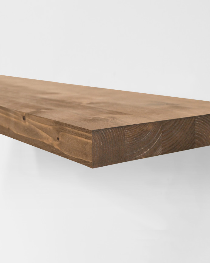 Verpacken Sie 2 massive Holzschwimmregale mit dunkler Eichenoberfläche in verschiedenen Größen.
