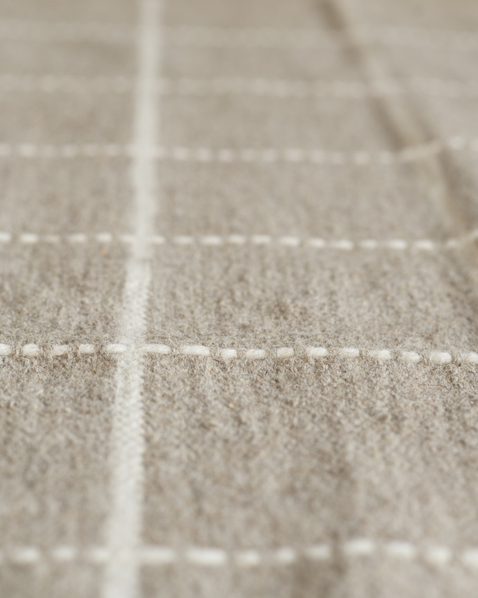 Wollteppich in Taupe in verschiedenen Größen