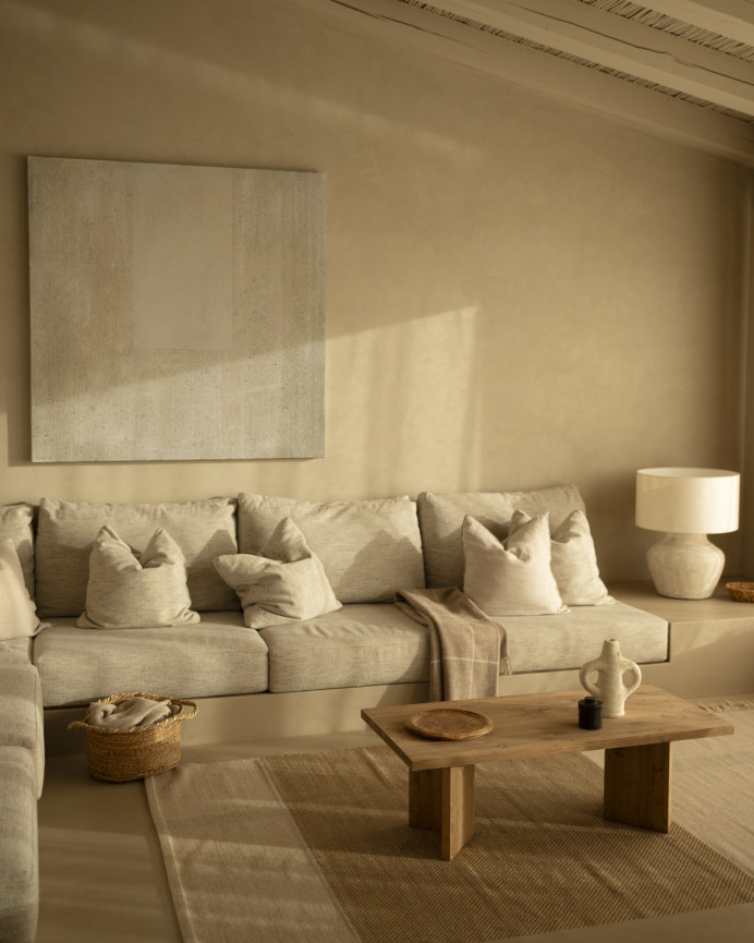 Massivholz-Couchtisch in dunklem Eichenholzton von 120x55cm