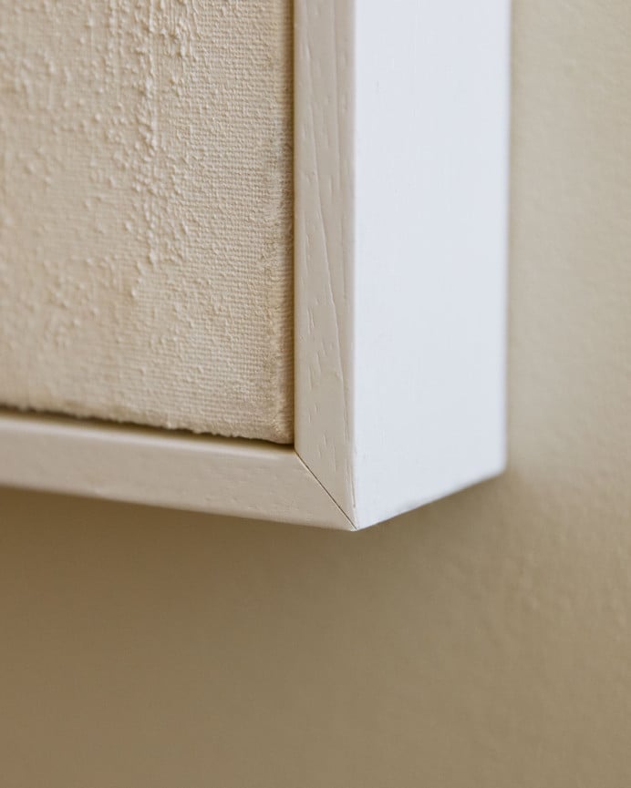 Beige- und weißes dekoratives Gemälde auf Baumwolle mit handbemaltem Holzrahmen in Ölfarbe in verschiedenen Größen.