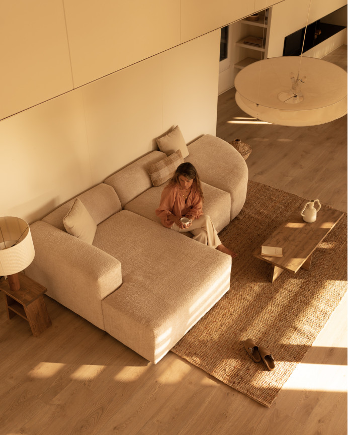 3-teiliges gebogenes Sofa mit Chaiselongue aus Bouclé in Beige, 320x172cm