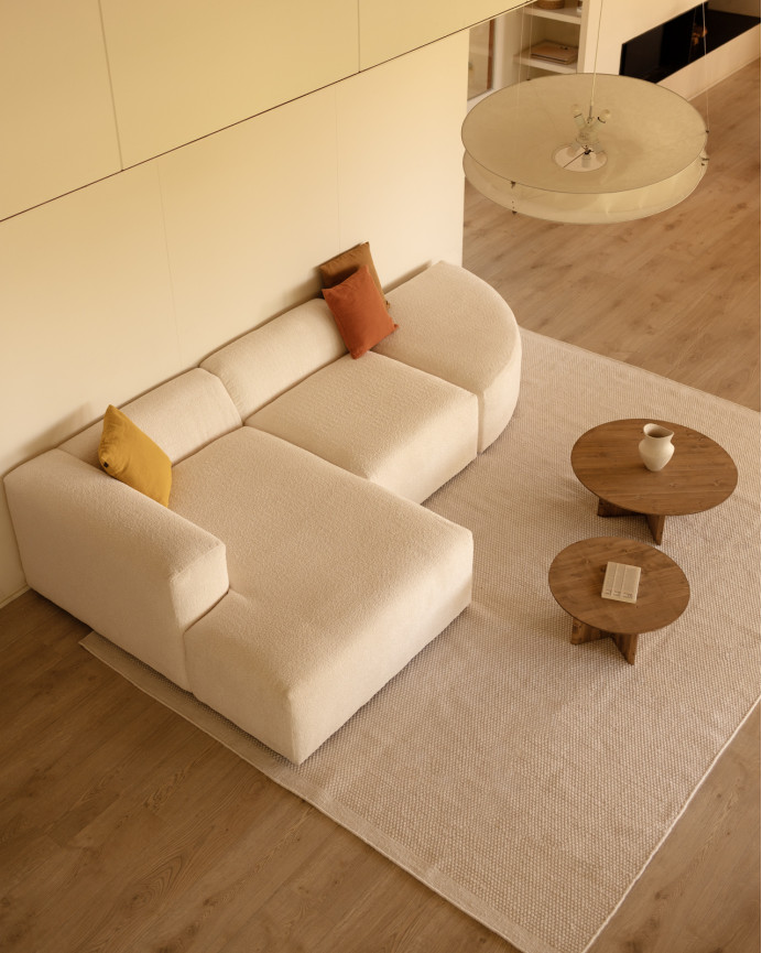 Sofa aus 3 gebogenen Modulen mit Chaiselongue aus bouclé in Weiß 320x172cm.
