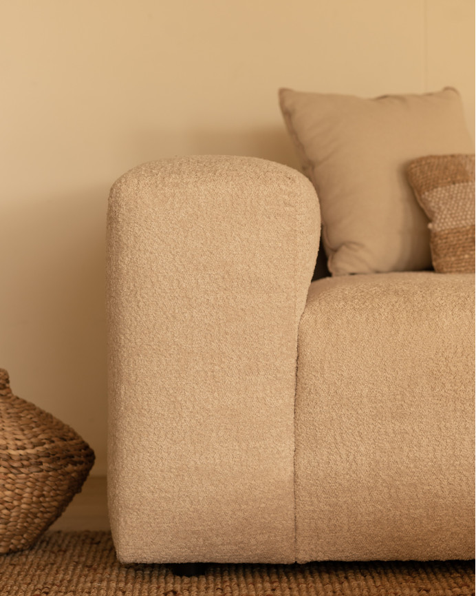 3-teiliges Sofa mit beiger Bouclé-Chaiselongue 330x172 cm