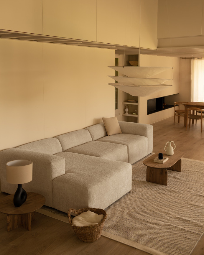 3-teiliges Sofa mit Chaiselongue aus hellgrauem Bouclé 330x172cm