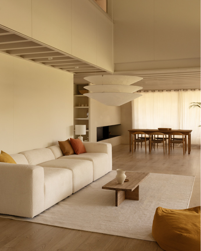 3-teiliges Bouclé-Sofa in Weiß 330x110cm
