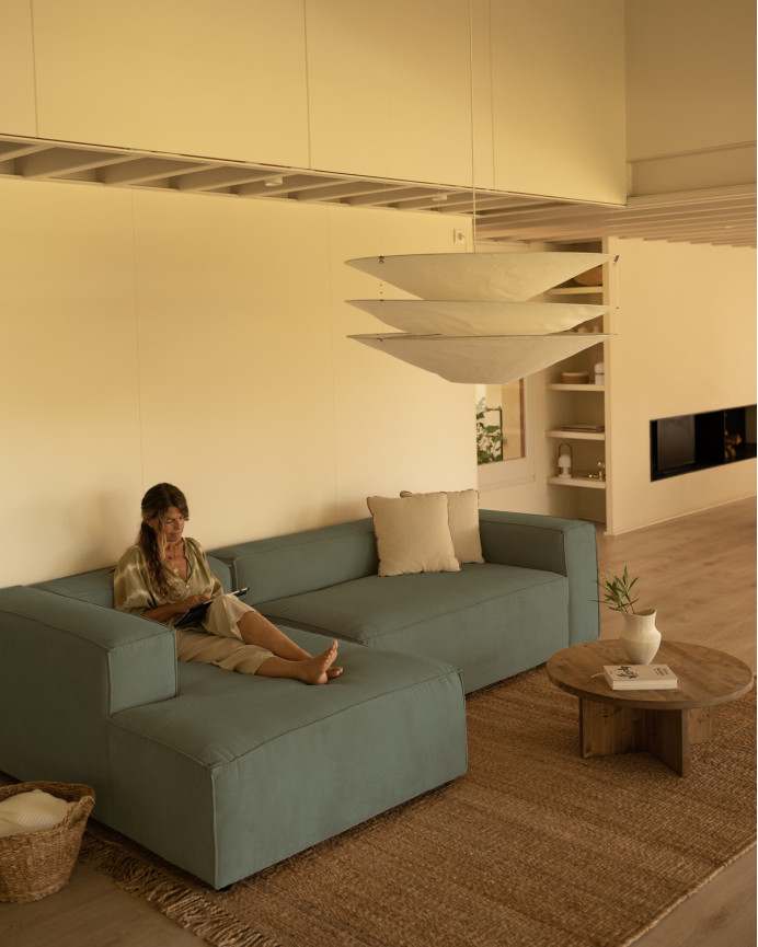 Sofa mit Chaiselongue aus smaragdgrünem Samt in verschiedenen Größen.