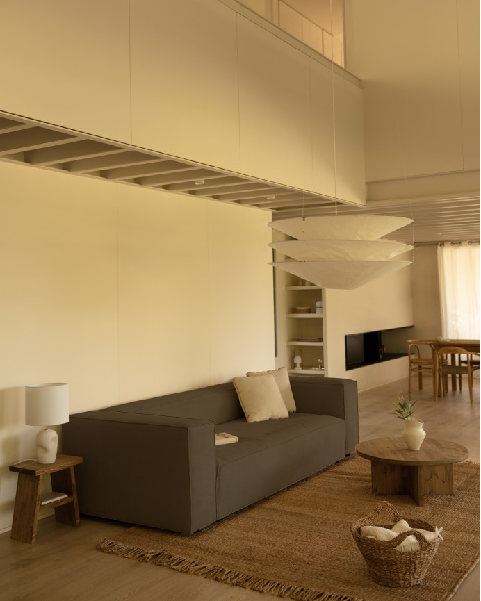 Samtsofa in Taupe-Braun in verschiedenen Größen