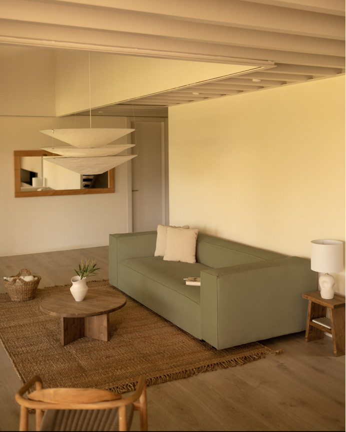Samtsofa in Limagrün, verschiedene Größen.