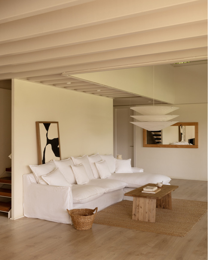 Sofa mit abnehmbarem Chaiselongue aus Baumwolle und Leinen in Weiß in verschiedenen Größen.