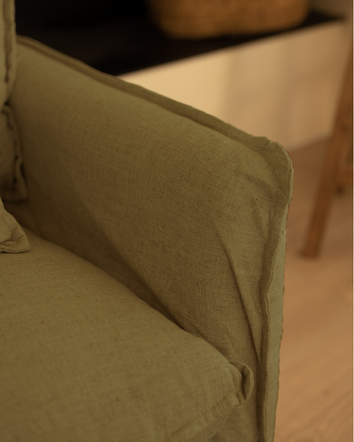 Sofa mit abnehmbarer Chaiselongue aus Baumwolle und Leinen in grüner Farbe in verschiedenen Größen.