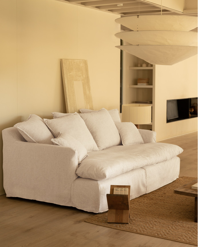 Mitteltiefes Sofa aus weißer Baumwolle und Leinen mit abnehmbaren Bezügen in verschiedenen Größen.