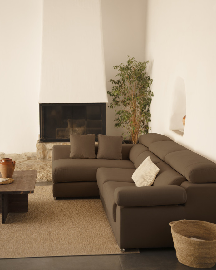 Sofa mit Chaiselongue in brauner Mausfarbe in verschiedenen Größen