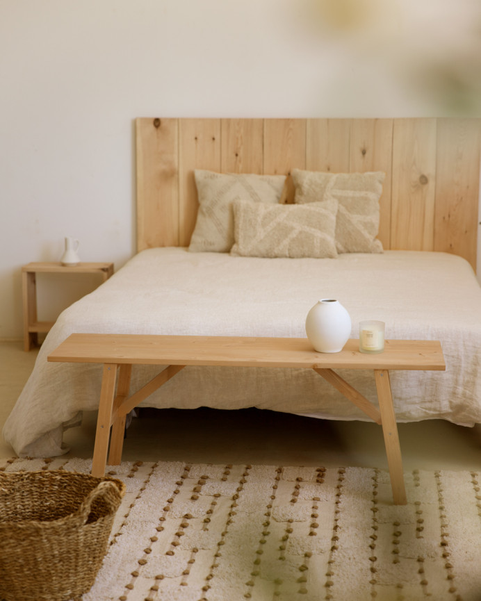 Massive Holzhocker in mittlerer Eichenholzfarbe von 120x45cm
