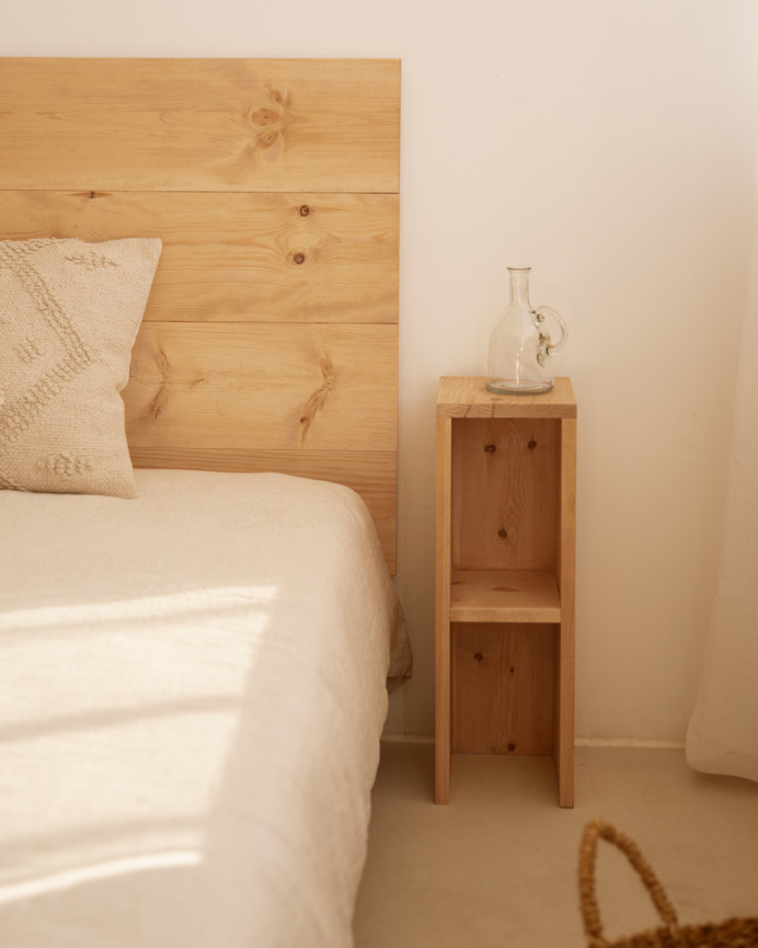 Pack 2 Nachttische oder Beistelltische aus massivem Eichenholz in mittlerem Ton 60x20cm.