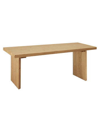 Massiver Couchtisch aus Eichenholz in mittlerem Rotton von 47x60cm.