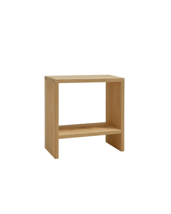 Massivholz-Nachttisch in mittlerer Eichenfarbe 40x20cm.