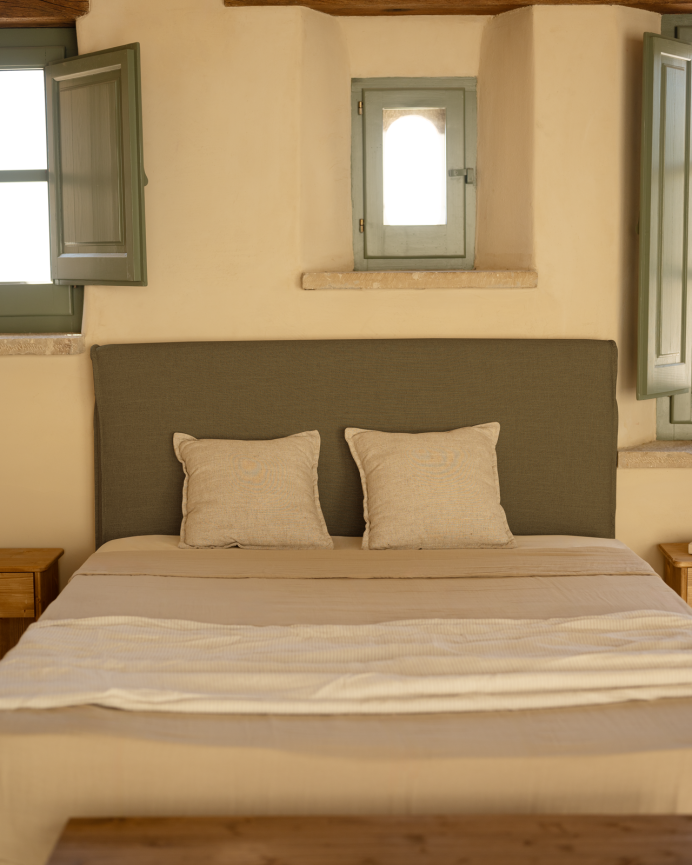 Abnehmbares Leinen-Sofa in Grün für Matratzen in verschiedenen Größen.