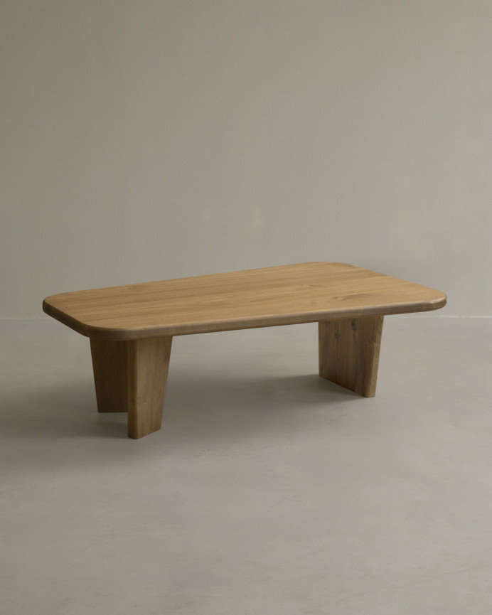 Massiver Eschenholz-Couchtisch mit drei Beinen von 100 cm.