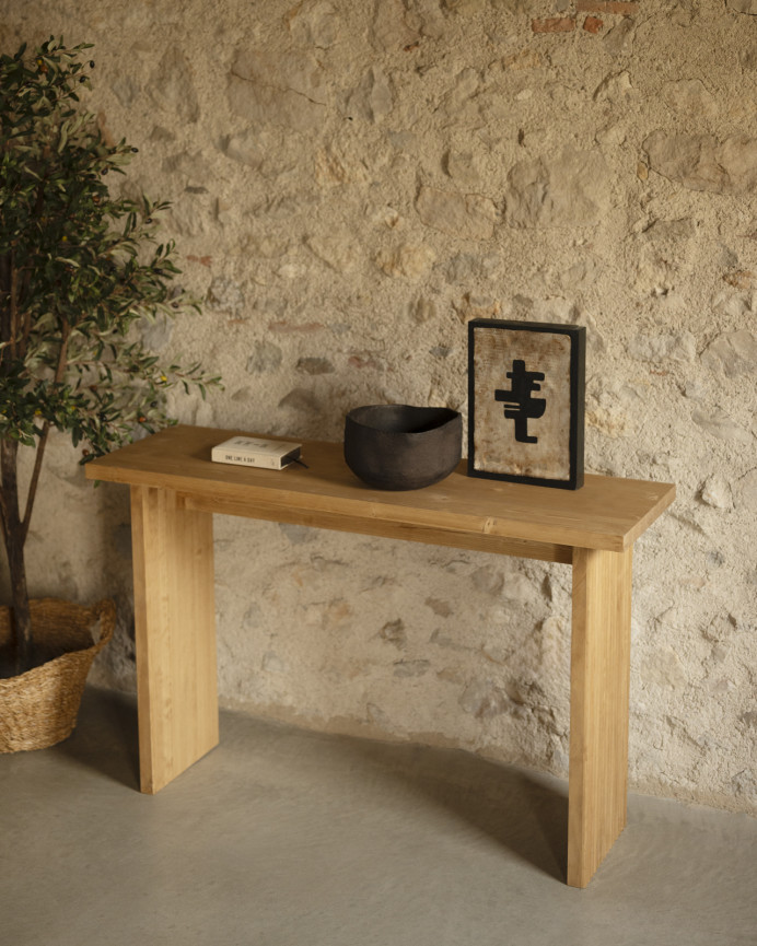 Massivholz-Konsole in mittlerem Eichenfarbton von 120x80cm.