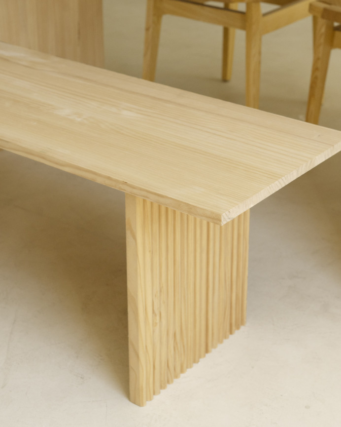 Massivholzbank in natürlicher Farbe aus 120 cm