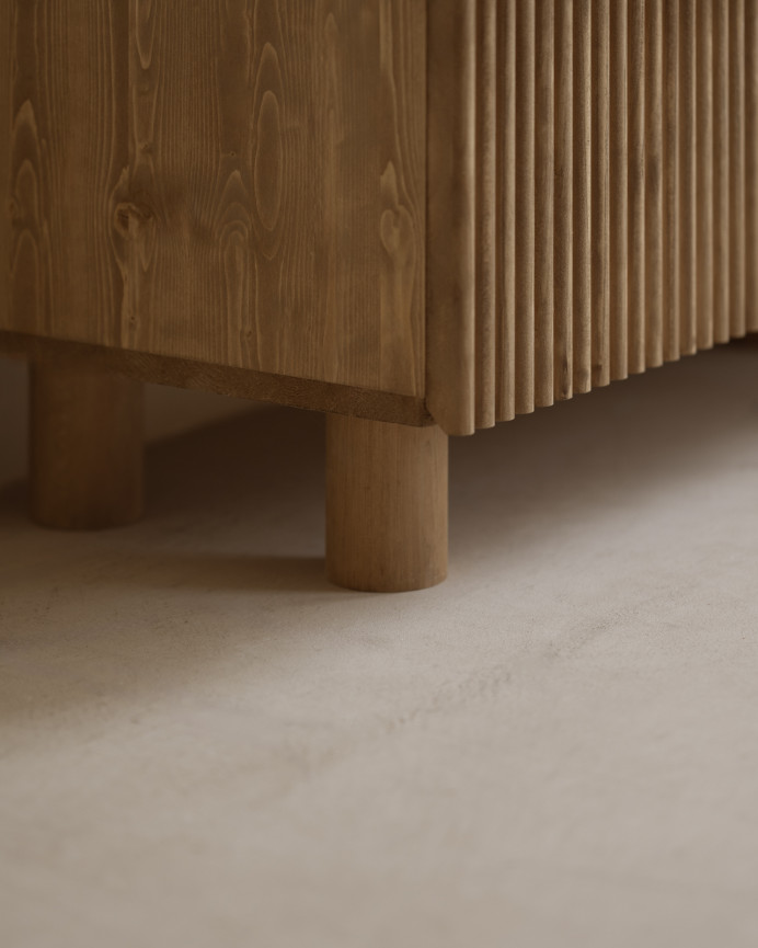 TV-Schrank aus Fichten- und Kiefernholz in dunklem Eichenfarbton 152x42cm