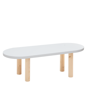 Ovaler Massivholz-Couchtisch in Weiß mit natürlichen Beinen, 40x120 cm.