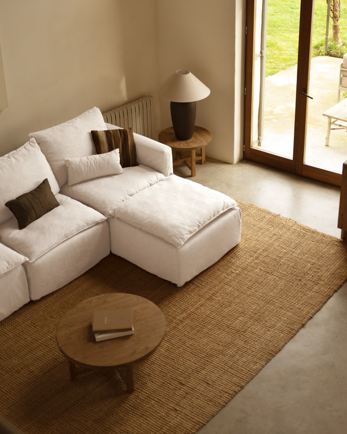 Baumwoll- und Leinen-Pouf mit abnehmbarem Bezug in Weiß, Maße 89x87 cm.