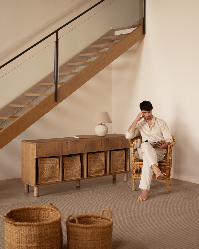 Aparador con 4 cajones de chapa de madera de fresno natural en tono avellana de 176x40cm