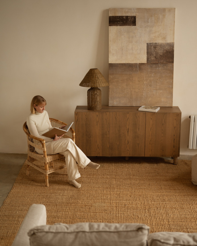 Aparador con 3 puertas de chapa de madera de fresno natural en tono avellana de 160x40cm