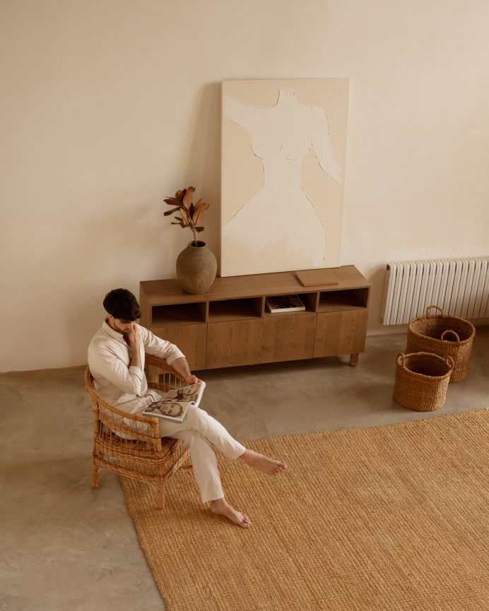 Sideboard mit 4 Türen aus naturbelassenem Eschenholzfurnier in Haselnussfarbe, 176x40cm.