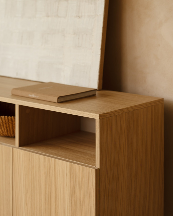 Aparador con 4 puertas de chapa de madera de roble natural de 176x40cm