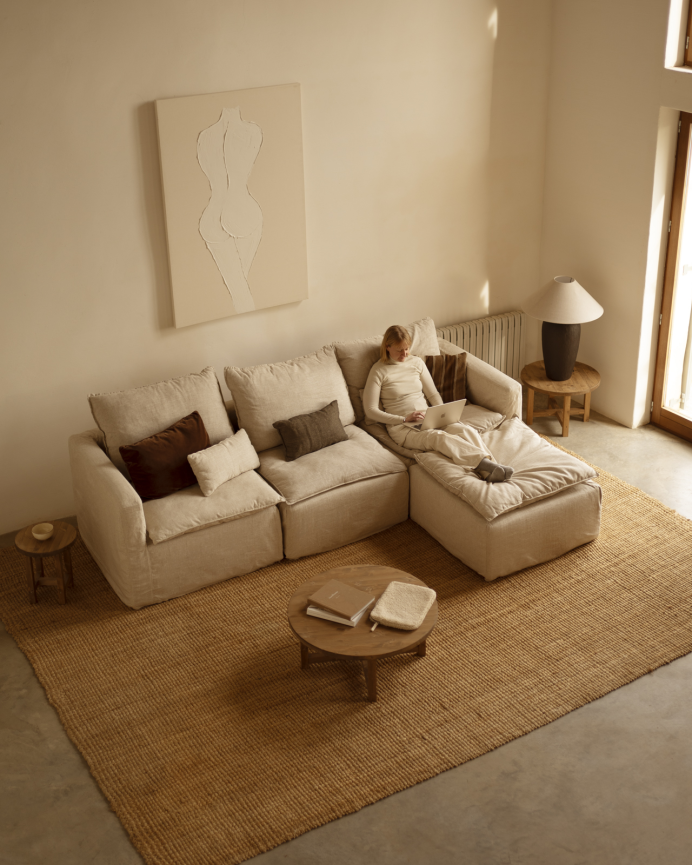 Modulares 3-Sitzer-Sofa mit rechter Chaiselongue aus abnehmbarem Baumwoll- und Leinenbezug in Beige, Maße 285x185cm.