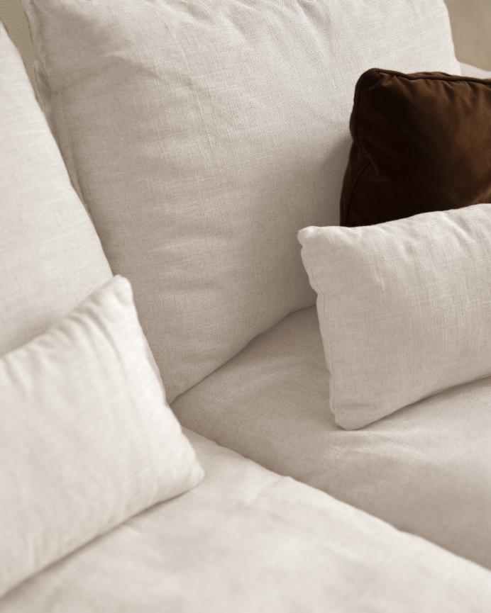 Modulares 3-Sitzer-Sofa mit rechtem Chaiselongue aus abnehmbarem Baumwoll- und Leinenstoff in Weiß, Maße 285x185 cm.