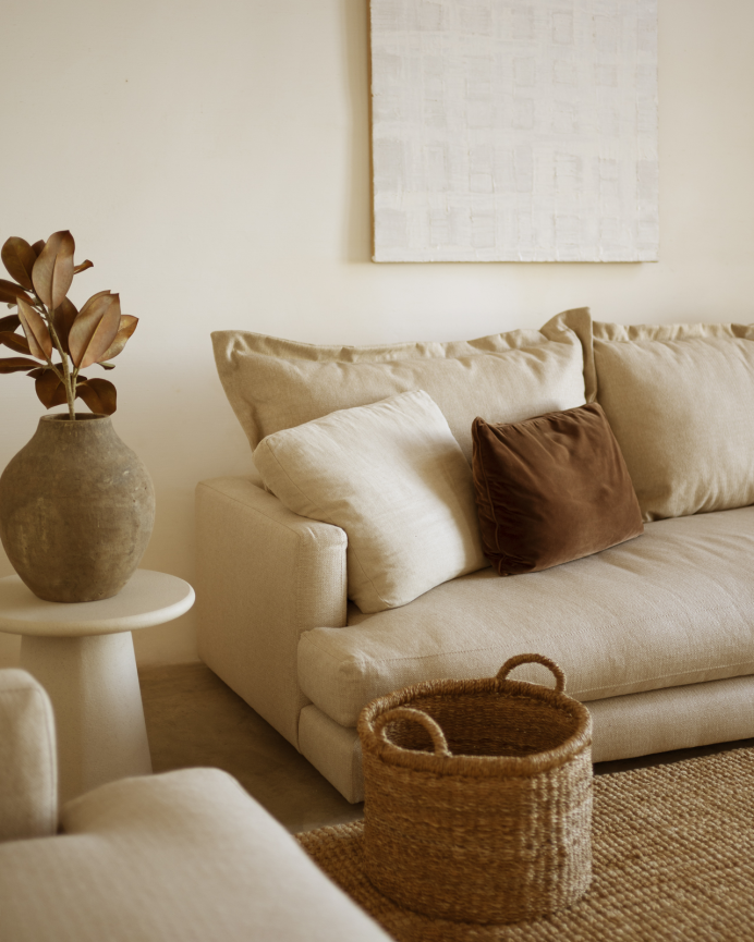 Gerades beigefarbenes Sofa von 325x105cm