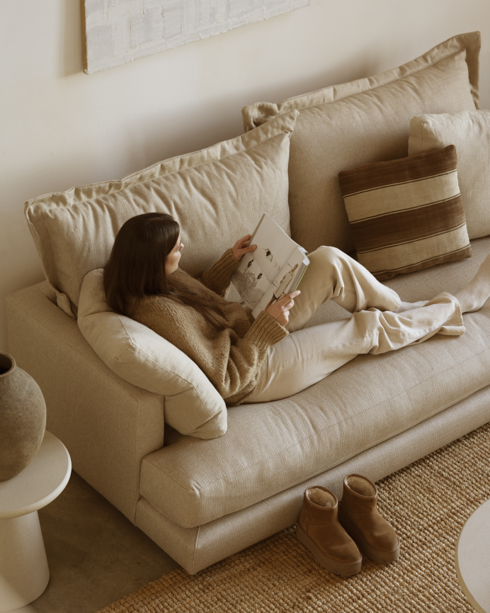 Gerade beige 215x105cm Sofa