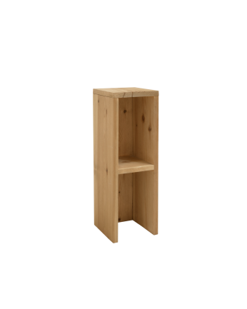 Nachttisch oder Beistelltisch aus massivem Eichenholz in mittlerem Eichenton von 60x20cm.
