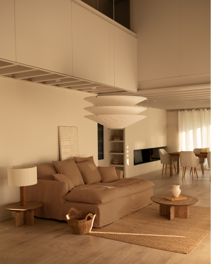 Langes Sofa aus Baumwolle und Leinen, abnehmbarer Bezug in Ziegelrot, in verschiedenen Größen.