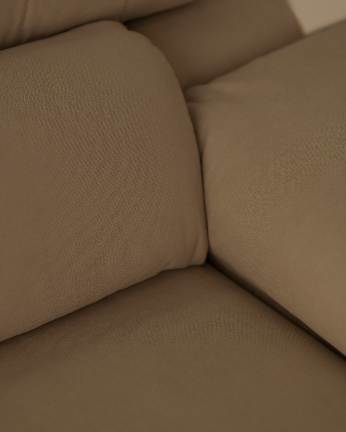 Braunes Sofa in verschiedenen Größen