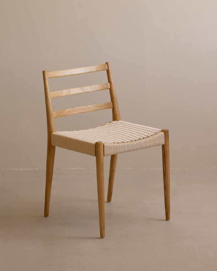 NEUES MODELL 2 STUHL XINA